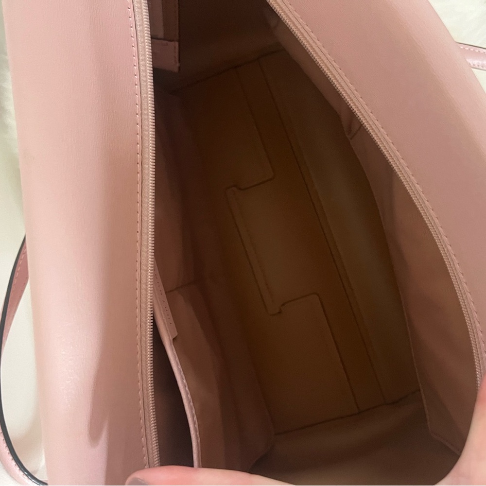 Tory Burch Light Pink Tote Bag - Picture 13 of 15